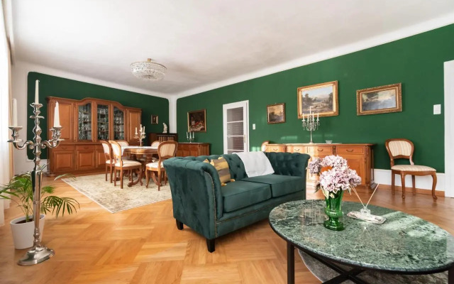 Renoviertes Bauernhaus mit Garten in Ruhelage