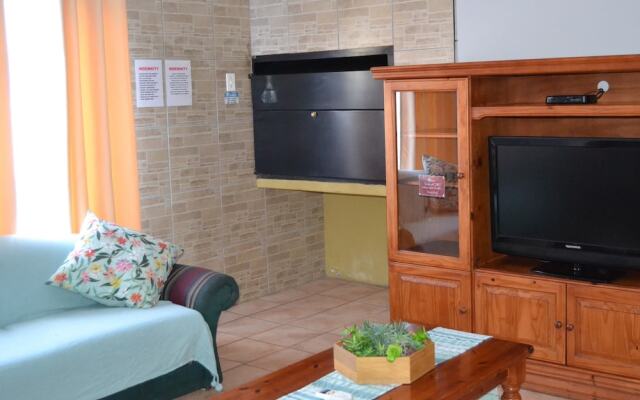 Africa Emerald at 47 Petronella