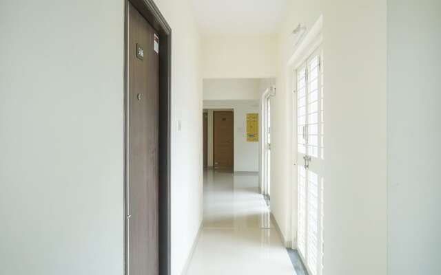 OYO 16570 I Suite