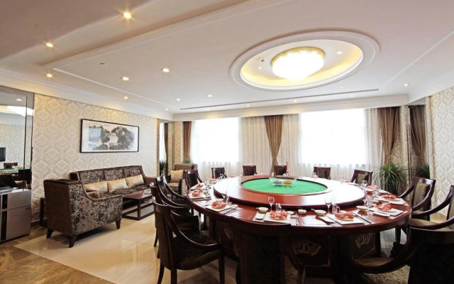 Jinling Grand Hotel