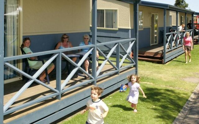 Waters Edge Holiday Park