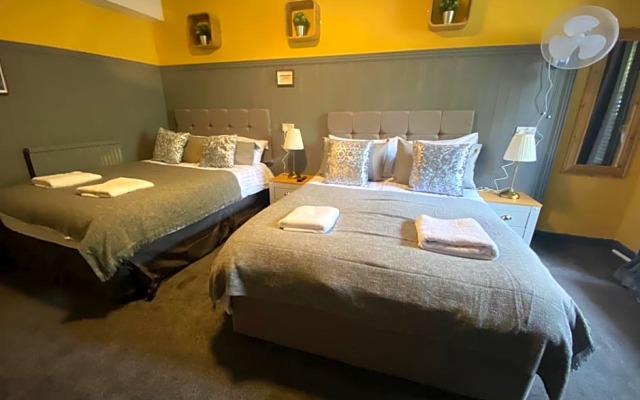 The Residence - 47 Minto St