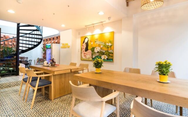 Oyo 857 Celina Hotel