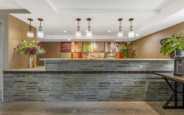 Best Western Plus Anaheim Inn