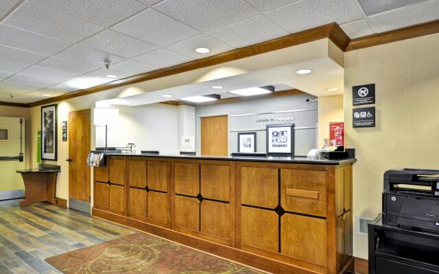 Hampton Inn Memphis-Poplar