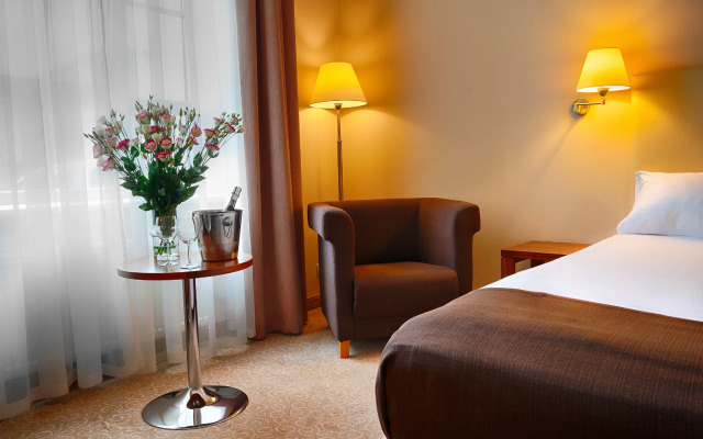 Hotel Focus Lodz