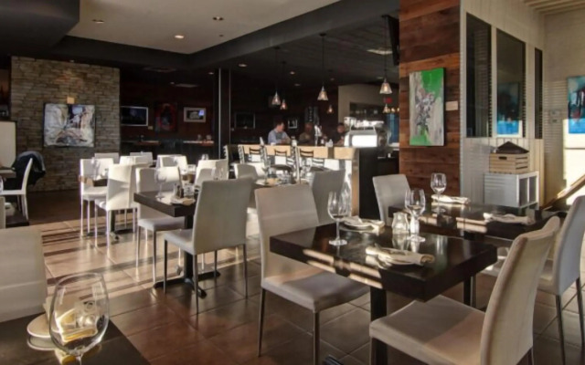 Imperia Hotel and Suites