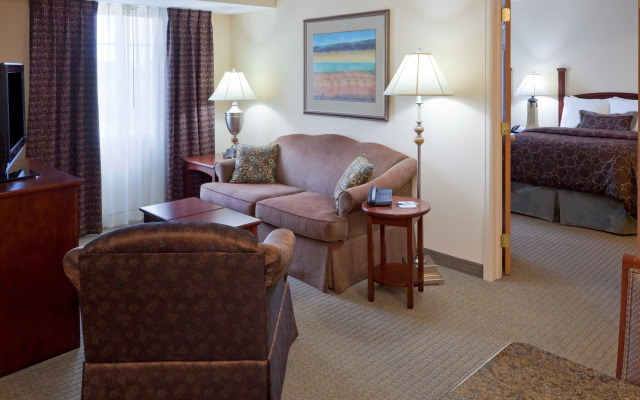 Staybridge Suites Philadelphia Valley Forge 422 by IHG