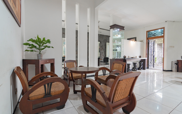 Imelda Residence Setrasari RedPartner