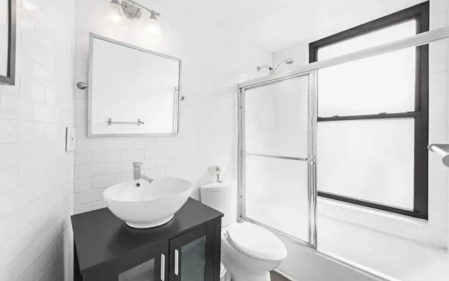 139 West Village Apt