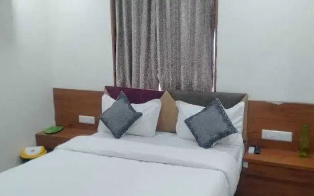 Hotel Jasraj