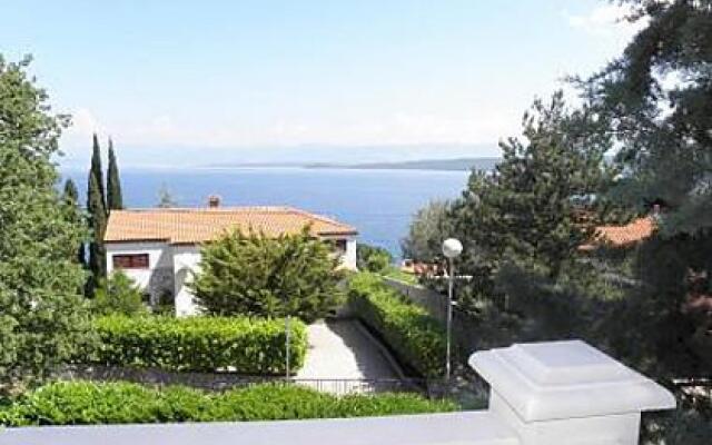Mar - 30m From the sea With Parking - A2
