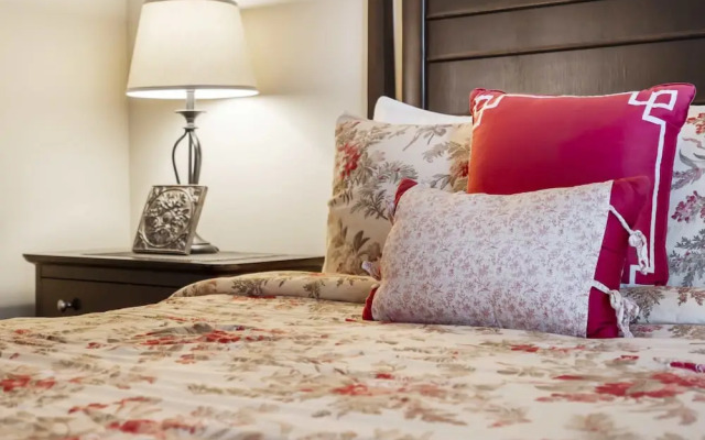 Branson Hills Getaway Sleeps 6