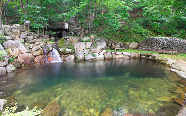 Yangsan Baegseong Eco View Pension