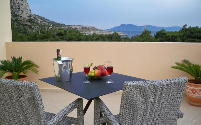 Miraluna Hotel