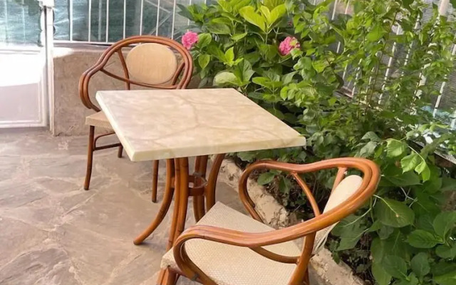 JOIVY Little Garden Studio Gattorno