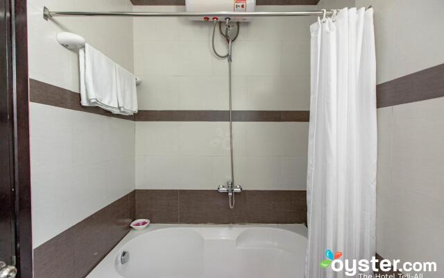 Golden Bell Homestay