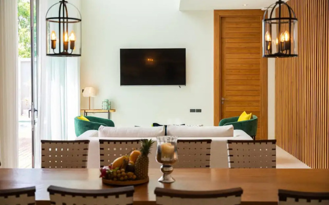 Teak 5 Bedroom Private Pool Villa Bangtao Beach