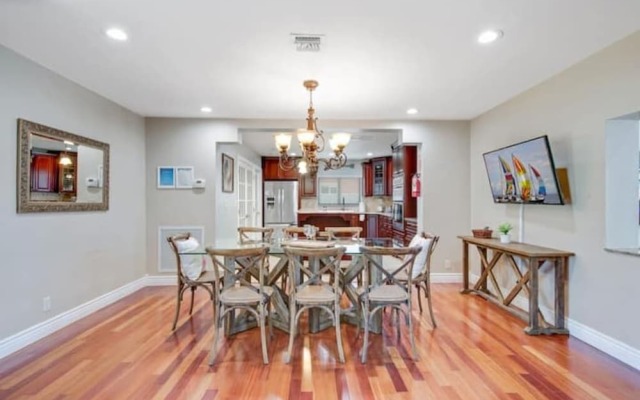 263 Fort Lauderdale in Lauderdale-by-the-sea