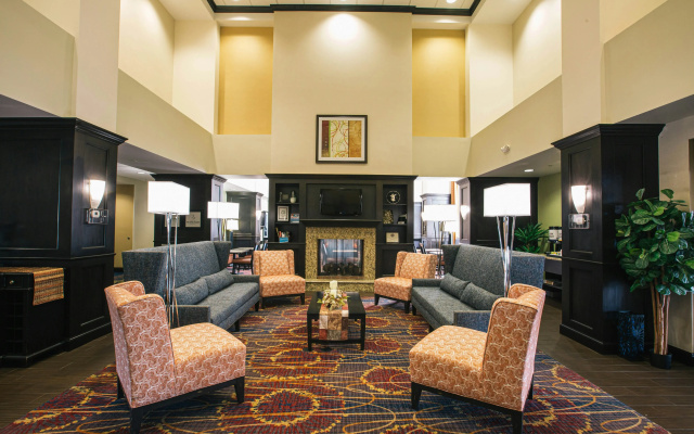 Hampton Inn & Suites Effingham