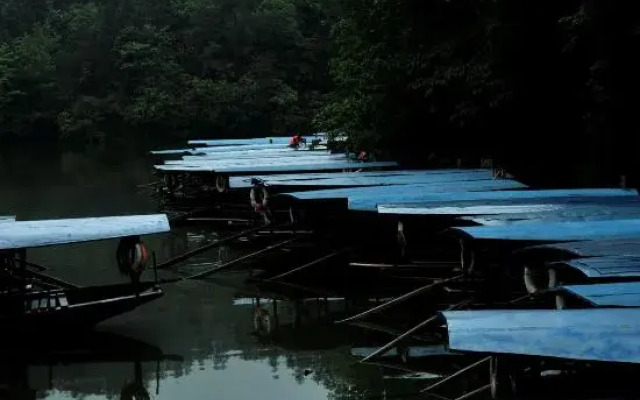 Fragrant Hill Farmstead on all sides