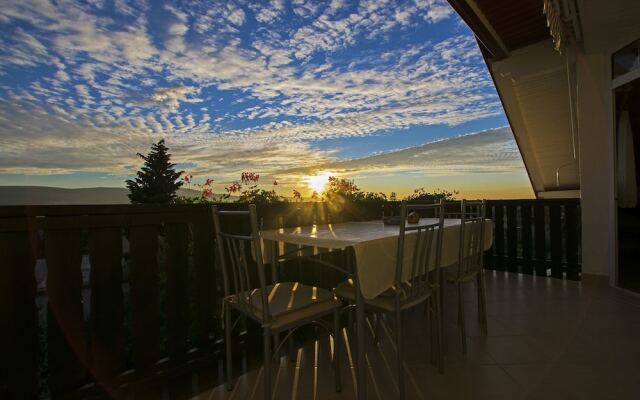 Apartments Juric On Quiet Location