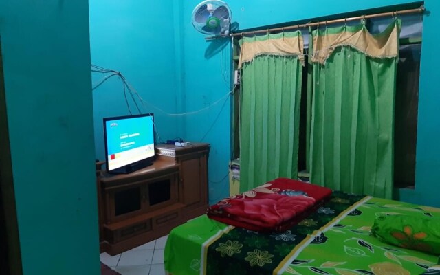 Spot on 2652 Penginapan Jempol