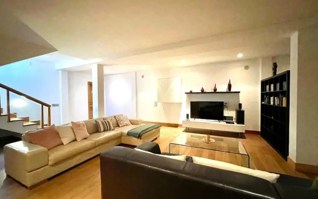 Beautiful 5-bed Villa in Playa Blanca