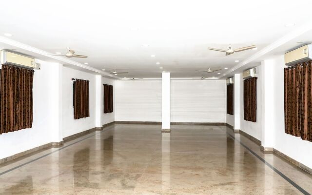 OYO 13893 Stay Simple Brindavan Resort