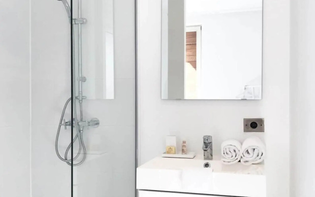 White Room