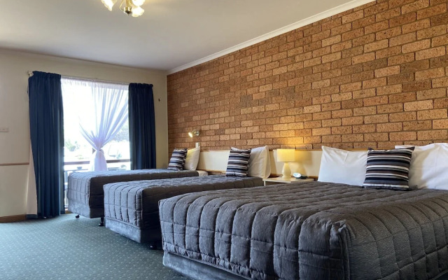Newell Motor Inn - Narrandera