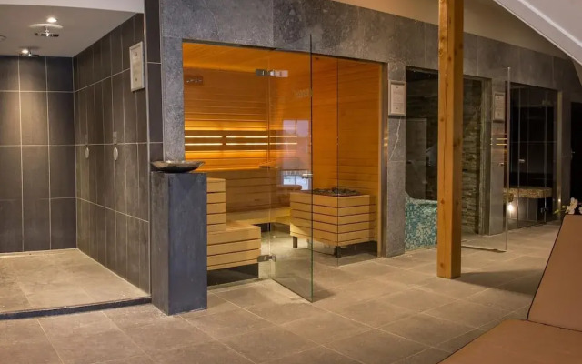 Modern Light Chalet 15km From Alkmaar