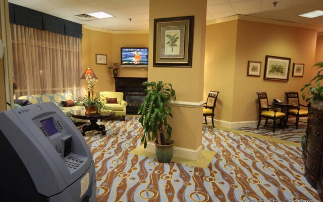 Holiday Inn Charleston Riverview, an IHG Hotel