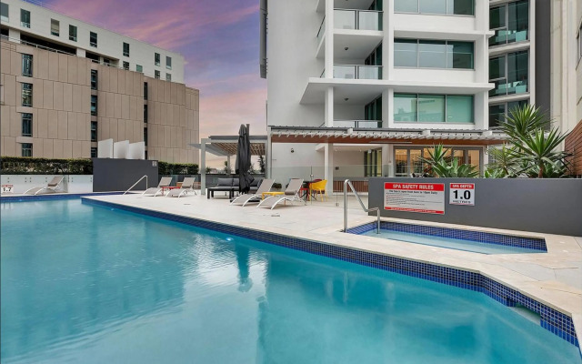 Evolution Apartments