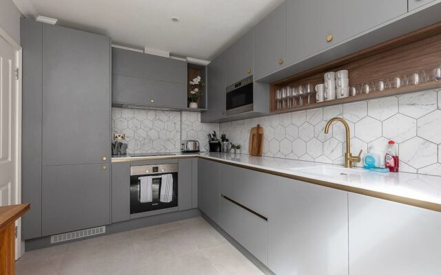 Beautiful 2 bed apt in Mayfair, Close to Tube