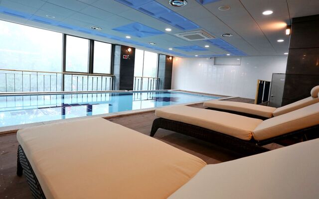 Suntree Hotel
