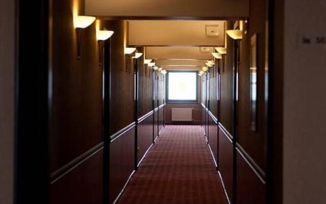 Hotel National