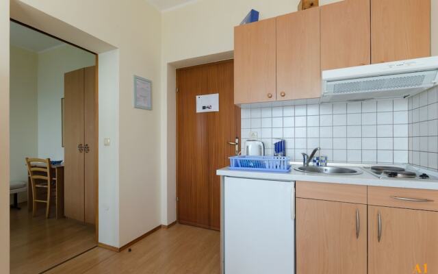 Apartments and Room Drazen