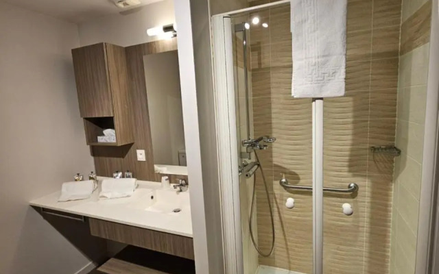 Résidence Services Seniors Domitys - Le Griffon D'Or