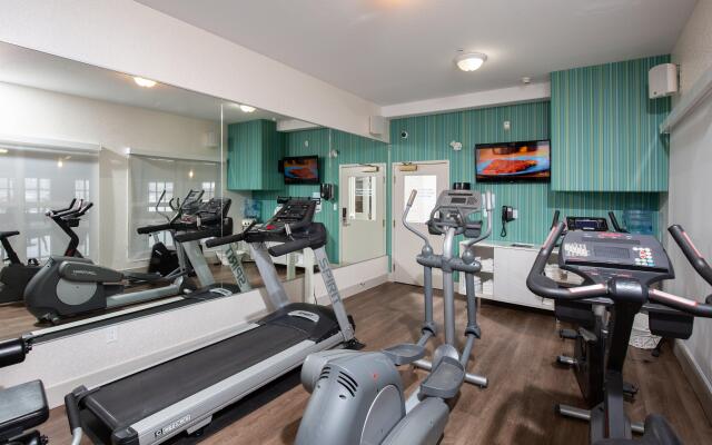 Holiday Inn Express & Suites Grande Prairie by IHG
