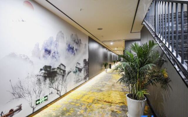 Xijia Hotel (Shizhu Middle School Kangde Central Street)
