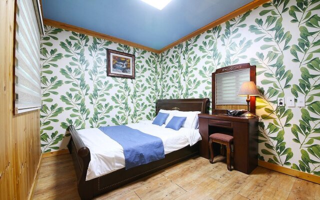 Gangneung Way to Gyeongpodae Pension