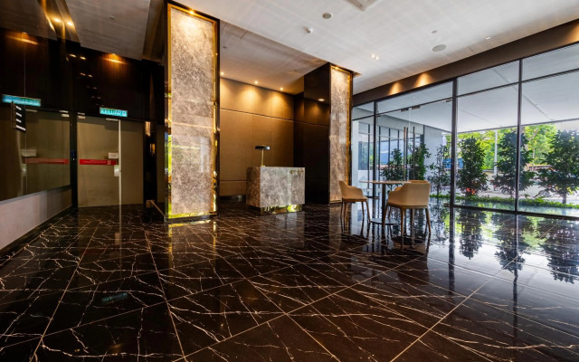 13a-Georgetown Beacon Executive Suites #Infinity Pool