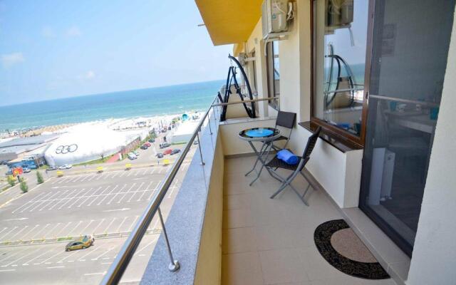 Lux Tropical Garden Apartment Mamaia Nord