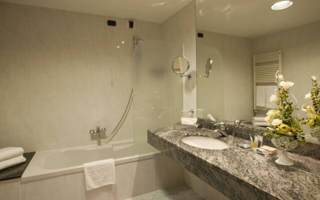 Phi Hotel Cavalieri
