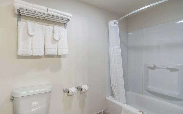 Days Inn by Wyndham Hartsfield Jackson Atlanta Airport West