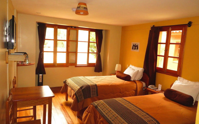 Hotel Pakaritampu