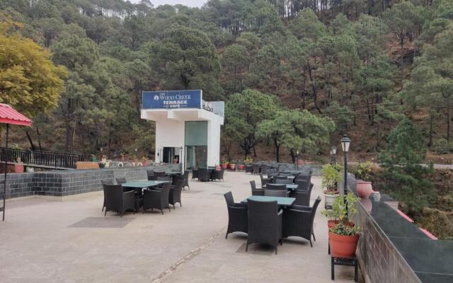 Wood Creek Resort & Spa Kasauli