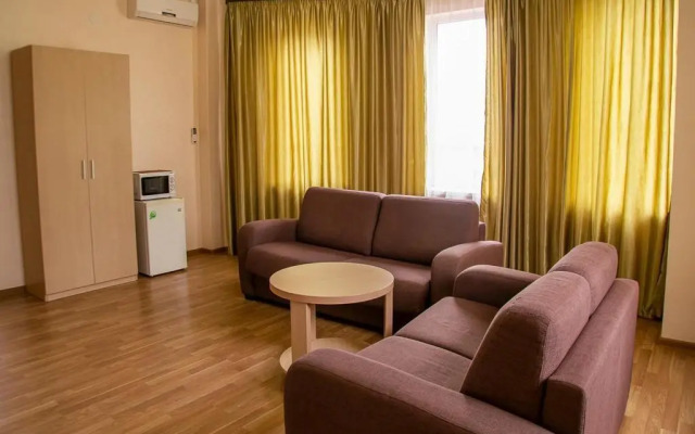 Hotel Diana