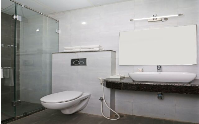 OYO 10431 Hotel Ishanika